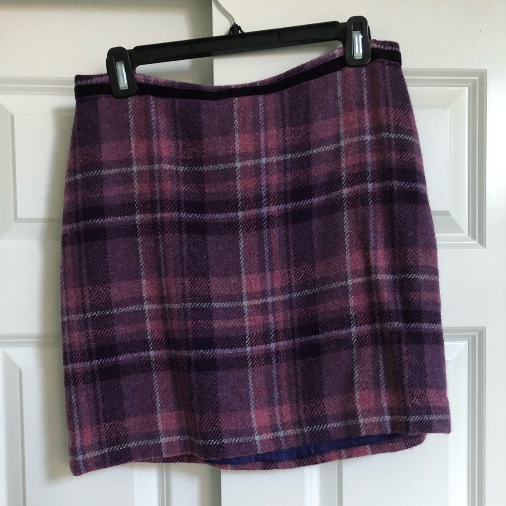 Banana Republic - Wool Mini Skirt 4